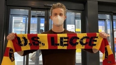 Lecce, ecco il centrocampista Hjulmand