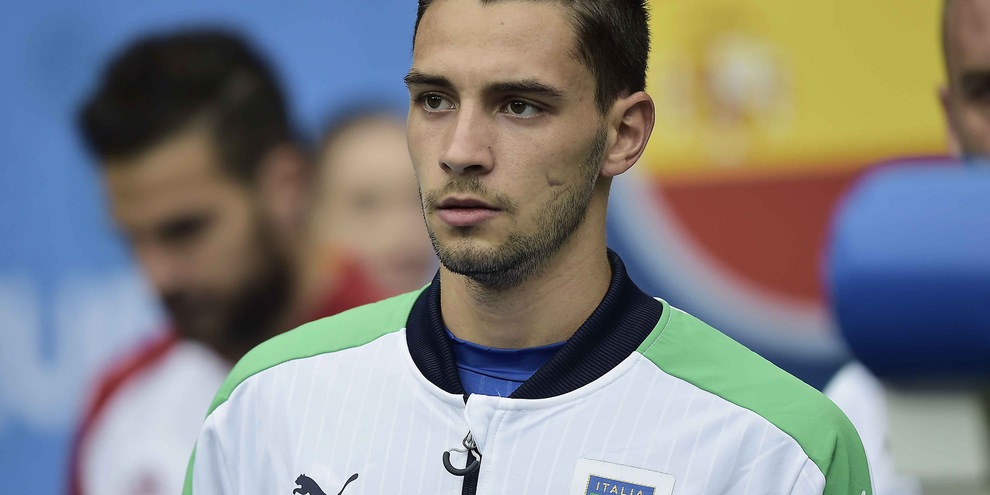 De Sciglio dimentica la Juve: "Voglio restare al Lione" De Sciglio dimentica la Juve: "Voglio restare al Lione"