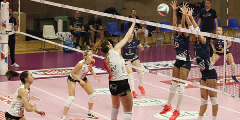 Mondovì consolida il primato a Soverato