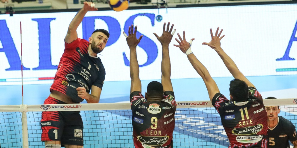 Perugia sul 2-0, battuta Monza in Gara 2