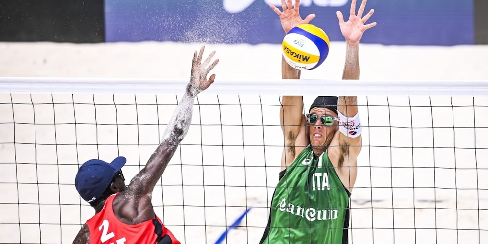 Rossi-Carambula conquistano gli ottavi di Cancun