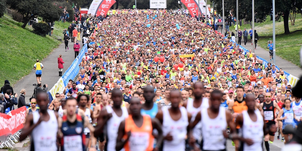 Domenica 17 ottobre la 46^ Roma Ostia Half Marathon Domenica 17 ottobre la 46^ Roma Ostia Half Marathon