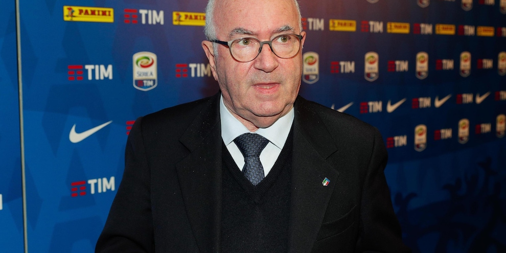 Italia, Tavecchio: "Bloccati a Belfast ma Mondiale alla portata"