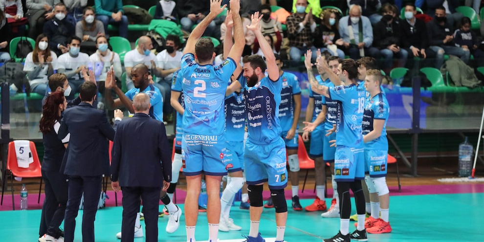 Cuneo Volley, regalati l'A2 all'Immacolata!
