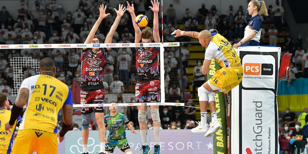 Modena fa la voce grossa al Pala Barton