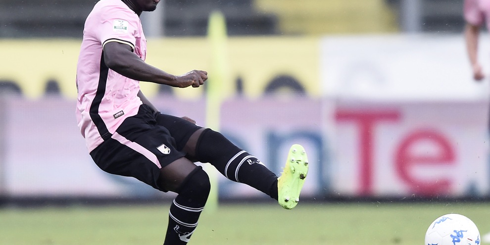 Calciomercato Cosenza, dal Palermo in prestito  Embalo