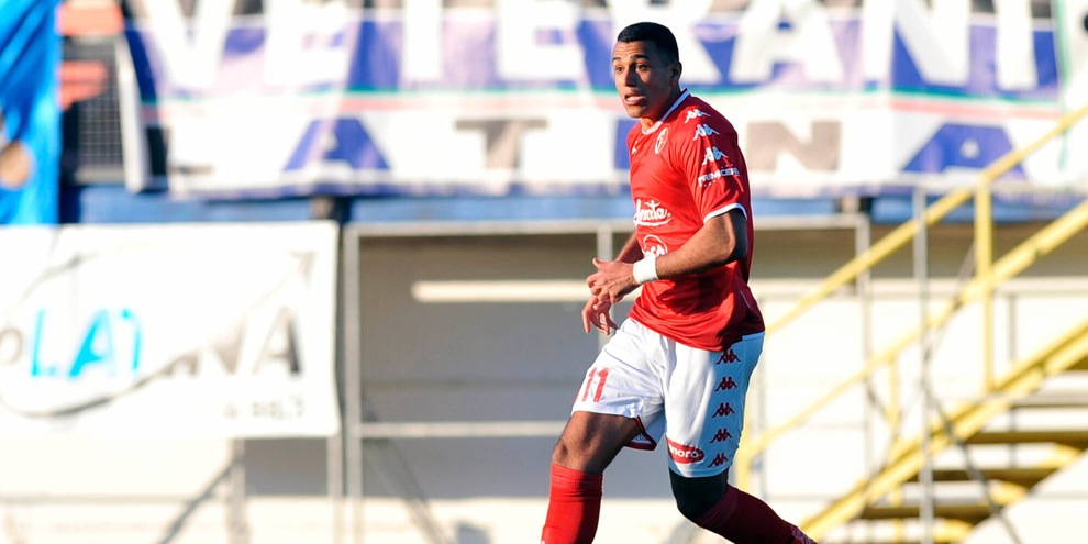 Il Bari ufficializza il ritorno di Cheddira