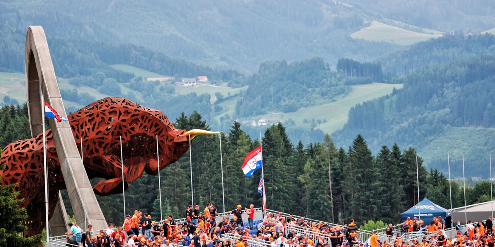 F1, Gp Austria: Ferrari al Red Bull per sfatare un tabù, Verstappen a caccia del poker