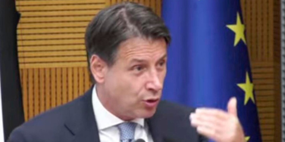 Giuseppe Conte, ricovero in ospedale per intossicazione alimentare
