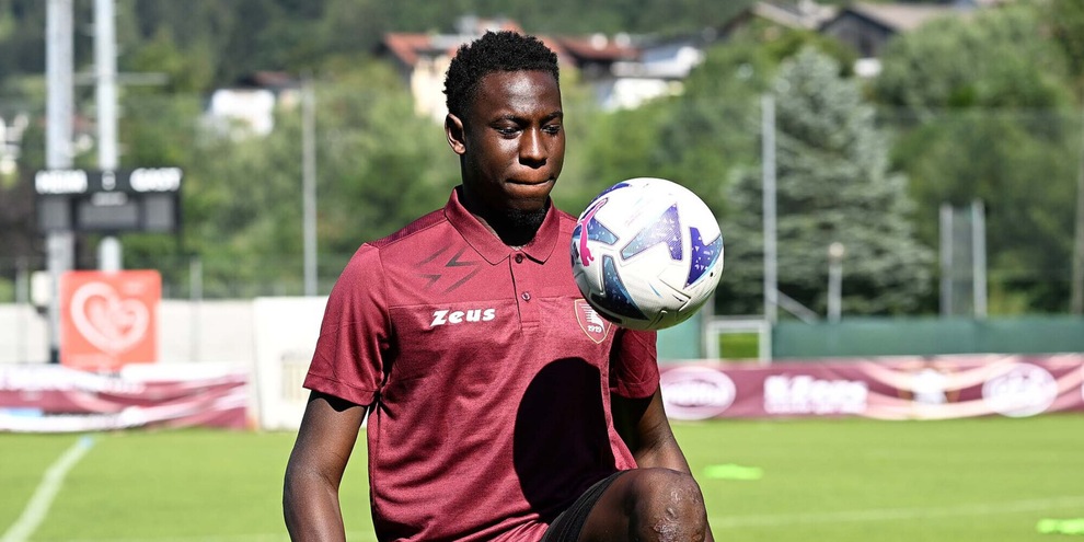 Salernitana, Sambia ha firmato: è ufficialmente granata