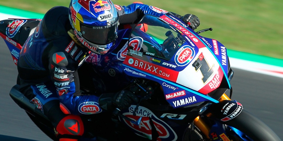 Superbike, Repubblica Ceca: il turco Razgatlioglu conquista gara-2