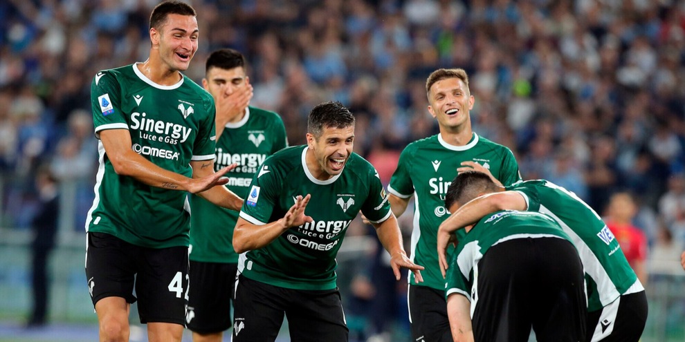 Verona, il portiere Perilli firma fino al 2024