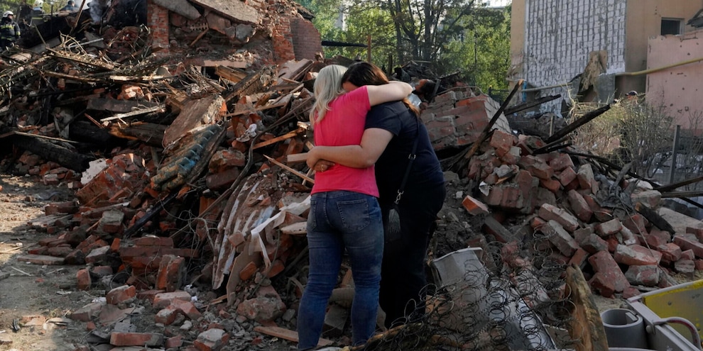 Russia: 100 militari ucraini uccisi in raid vicino Kharkiv