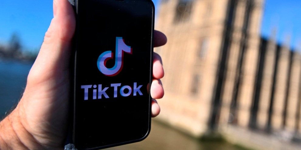 I social media tolgono sonno ai bambini