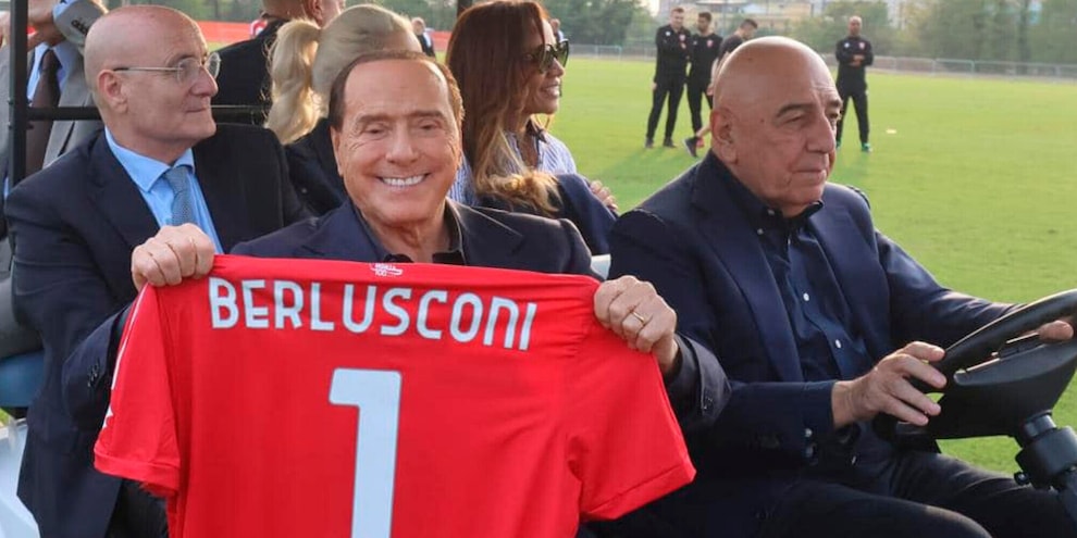 Berlusconi, il cuore sta per dividersi