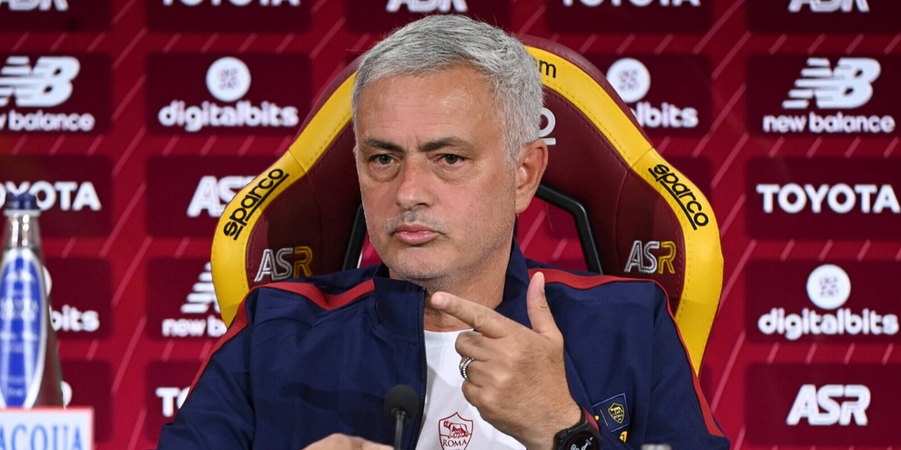 Roma, Mourinho riparte da Ibanez l'intoccabile. Su Volpato: "Non deve accelerare"