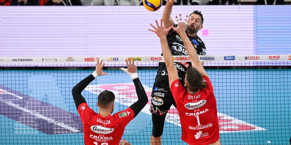 Perugia vittoria e record, andata chiusa a punteggio pieno