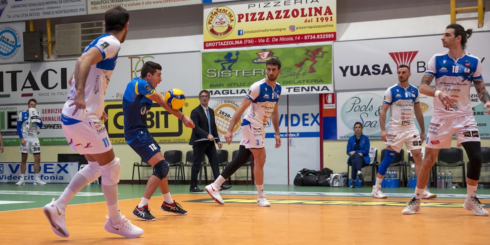 Cuneo cede in tre set a Grottazzolina