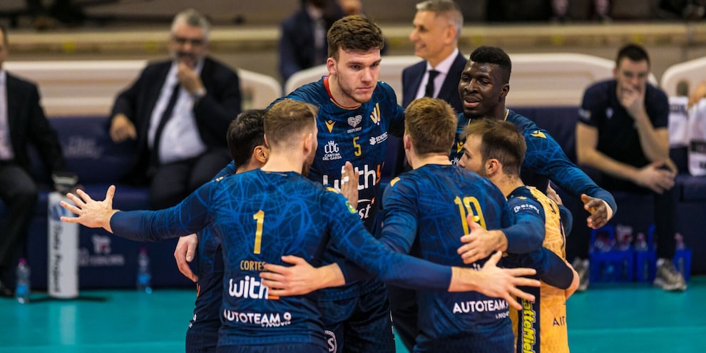 Verona supera Cisterna al quinto set