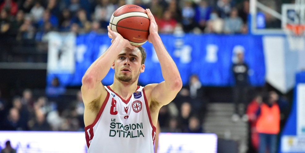 Basket, Deangeli: "La laurea non basta. Idolo? Kalinic"