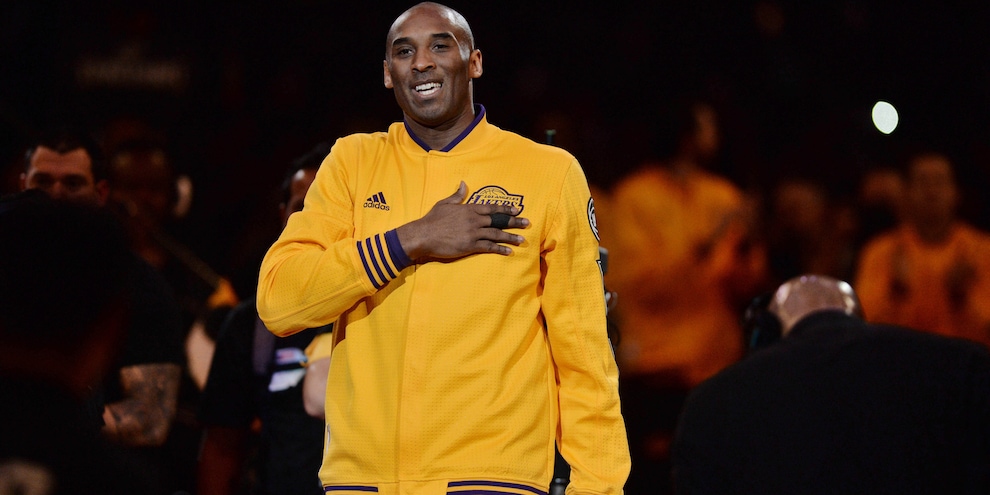 NBA, i Lakers ritireranno la maglia di Bryant