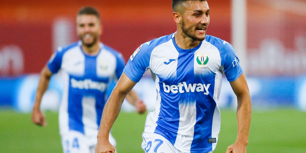 Milan, si tratta per Oscar Rodriguez