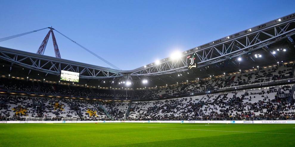 Juve, tifosi contro la squalifica della curva col Napoli: "Un'ingiustizia"