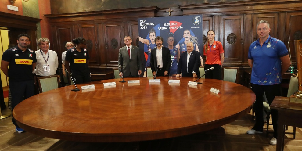 Europei Femminili: Italia-Romania presentata col Sindaco Tommasi