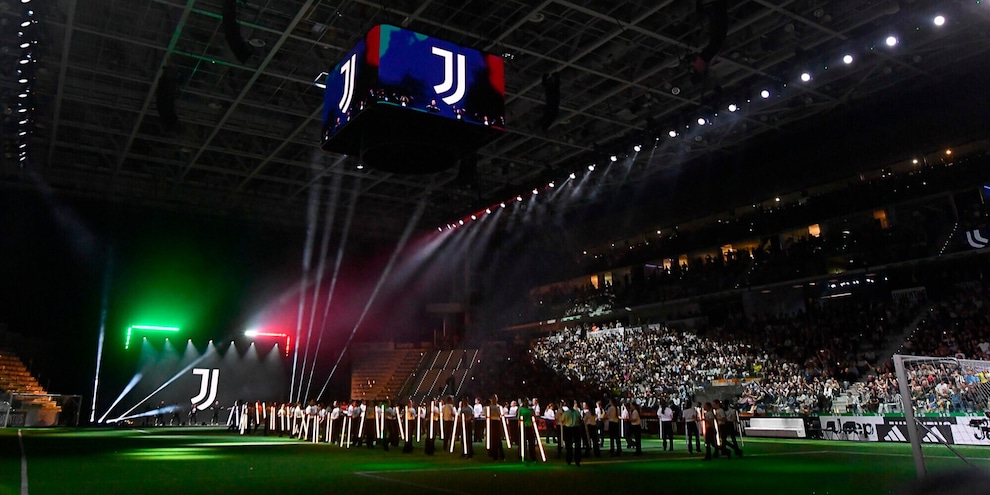 Juve: Together, Agnelli e i 100 anni, tutto sull'evento show a Torino