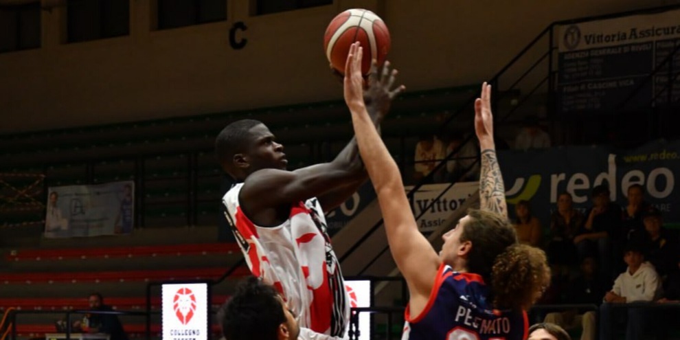 Collegno Basket strepitosa, impone il primo ko a Pavia