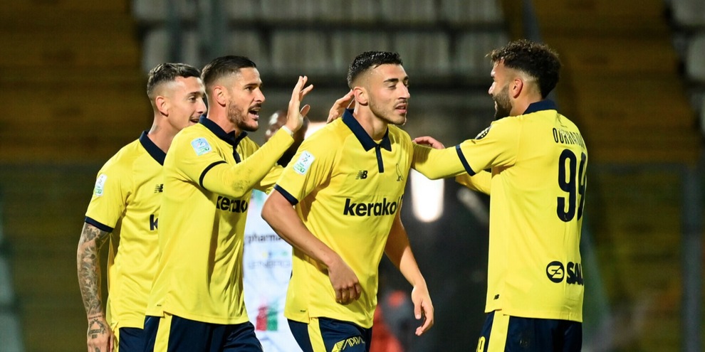 Serie B, analisi e pronostico di Catanzaro-Modena