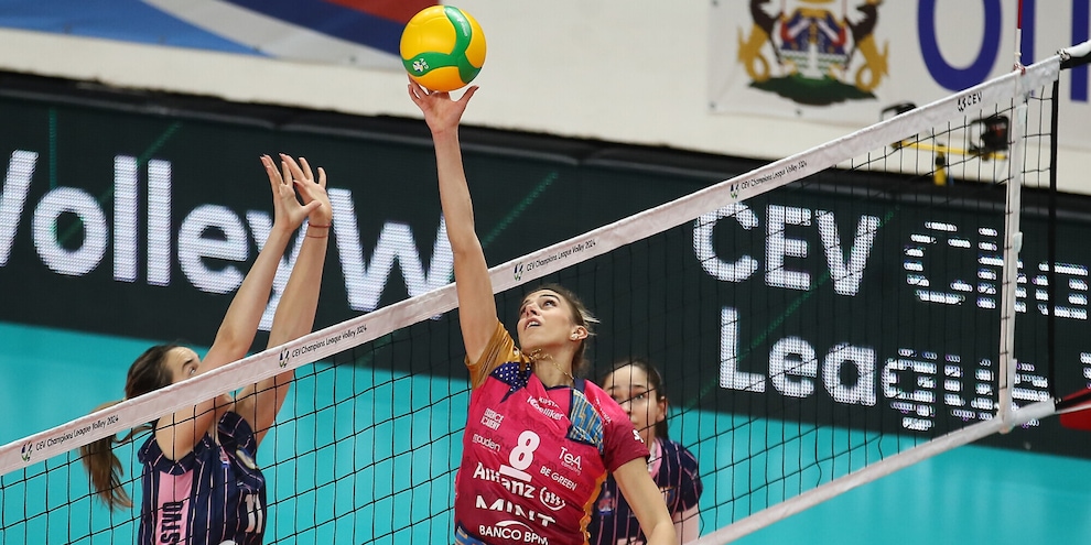 Champions League: Milano passa sul campo dello Jedinstvo Stara