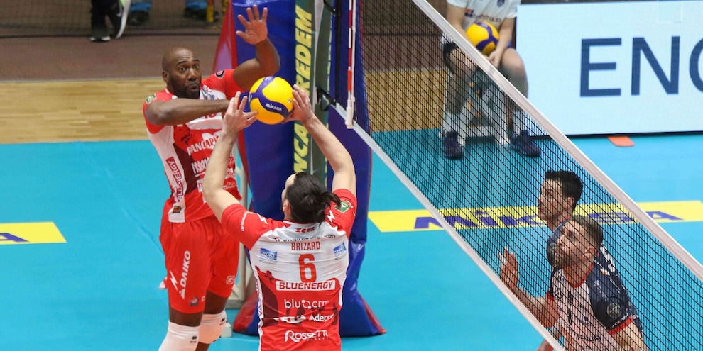 Per Piacenza vittoria sofferta a  Catania