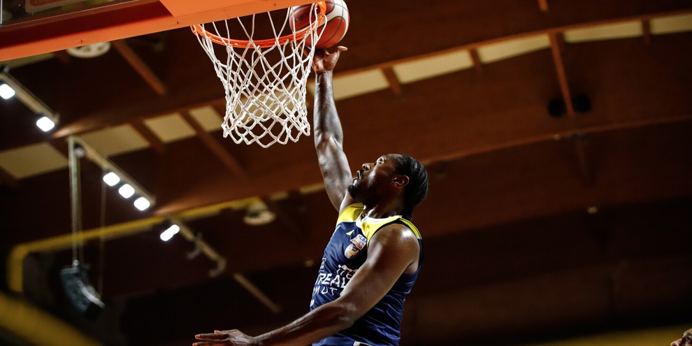 Il derby è della Reale Mutua Torino