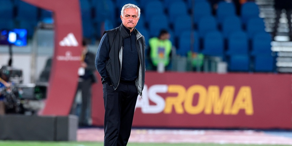 Mourinho, restano solo gli arabi. Triste, solitario y final