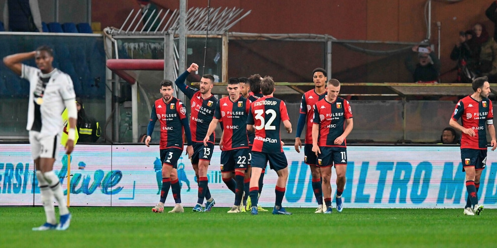 Il Genoa vola, l'Udinese crolla a Marassi: Retegui-Bani gol, Gilardino sorride