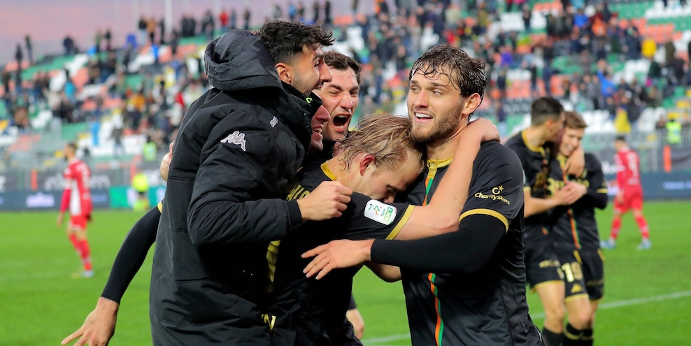 Antonelli: "Venezia, voglio la Serie A e con i conti a posto"