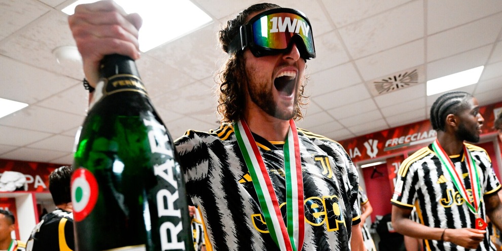 Rabiot, Juve prima di tutto: pressing Giuntoli per il rinnovo, poi mercato