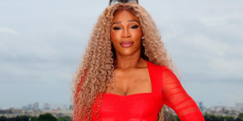 Serena Williams rifiutata da un ristorante di Parigi: la denuncia sui social