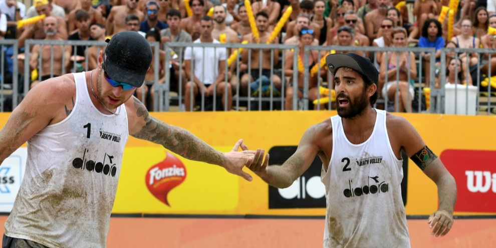 Gli scudetti 2024 a Bianchi/Orsi Toth e Lupo/Zaytsev Gli scudetti 2024 a Bianchi/Orsi Toth e Lupo/Zaytsev