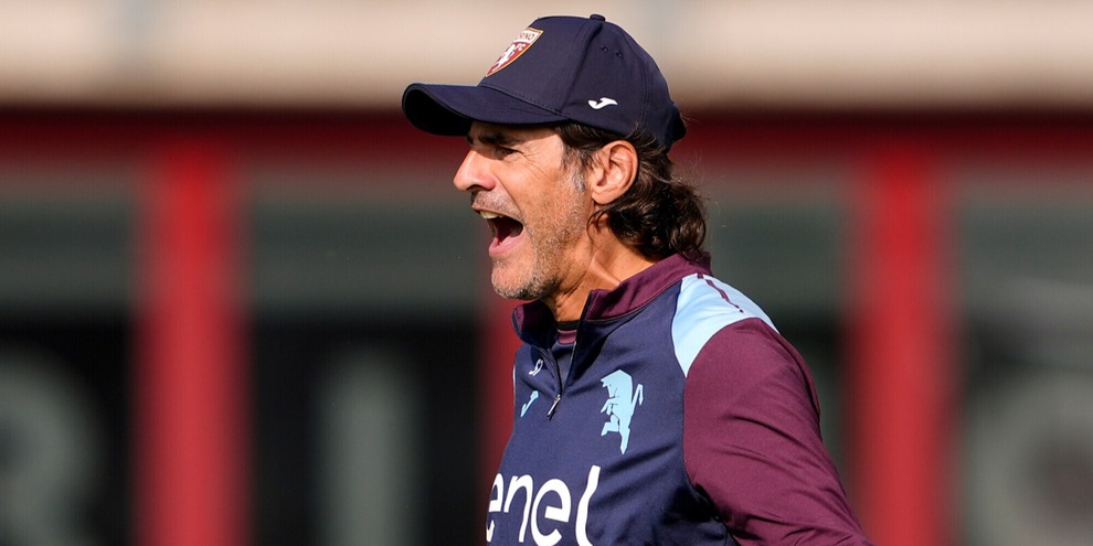 Cairo parla alla squadra, Vanoli: "Discorso motivazionale". Fuori contestazione