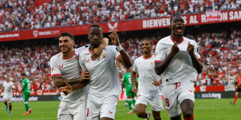 Pronostico Siviglia-Osasuna, le quote del posticipo di Liga