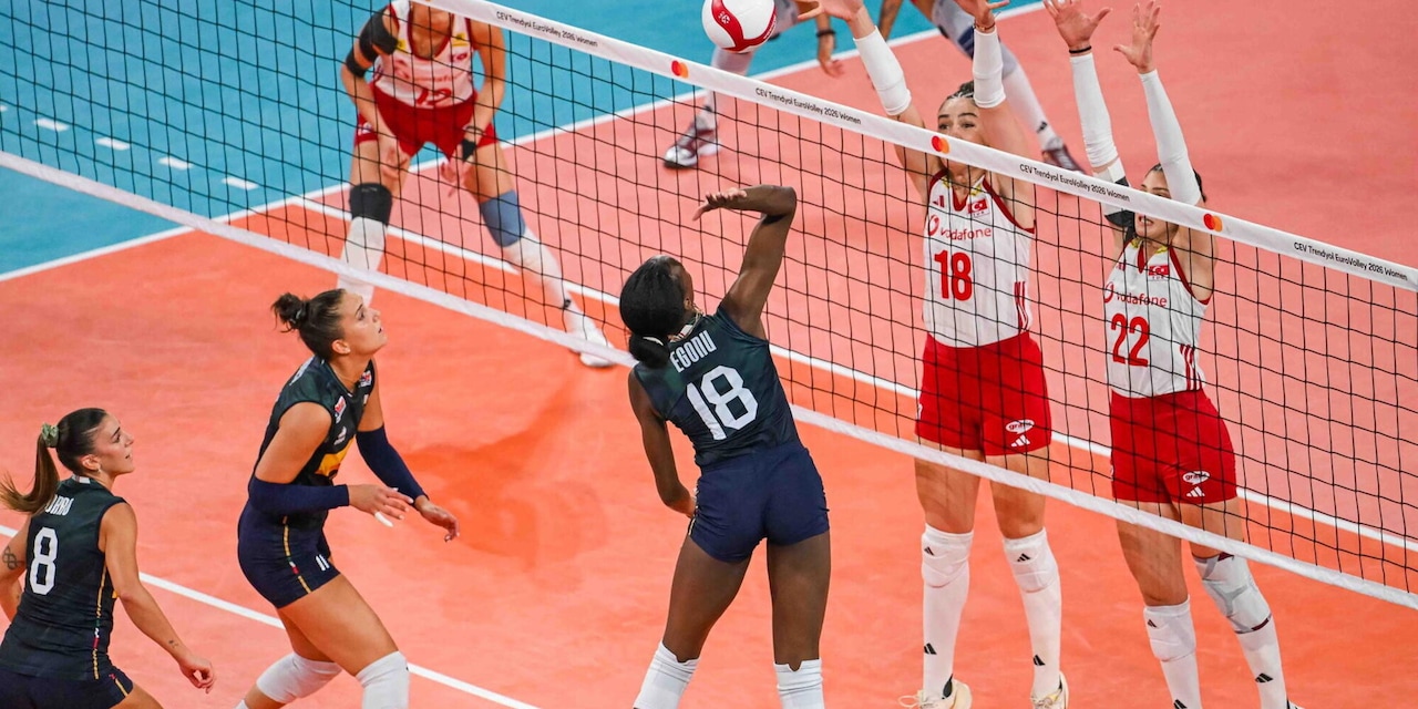 L'Italia di Velasco si arrende in finale alla super Turchia