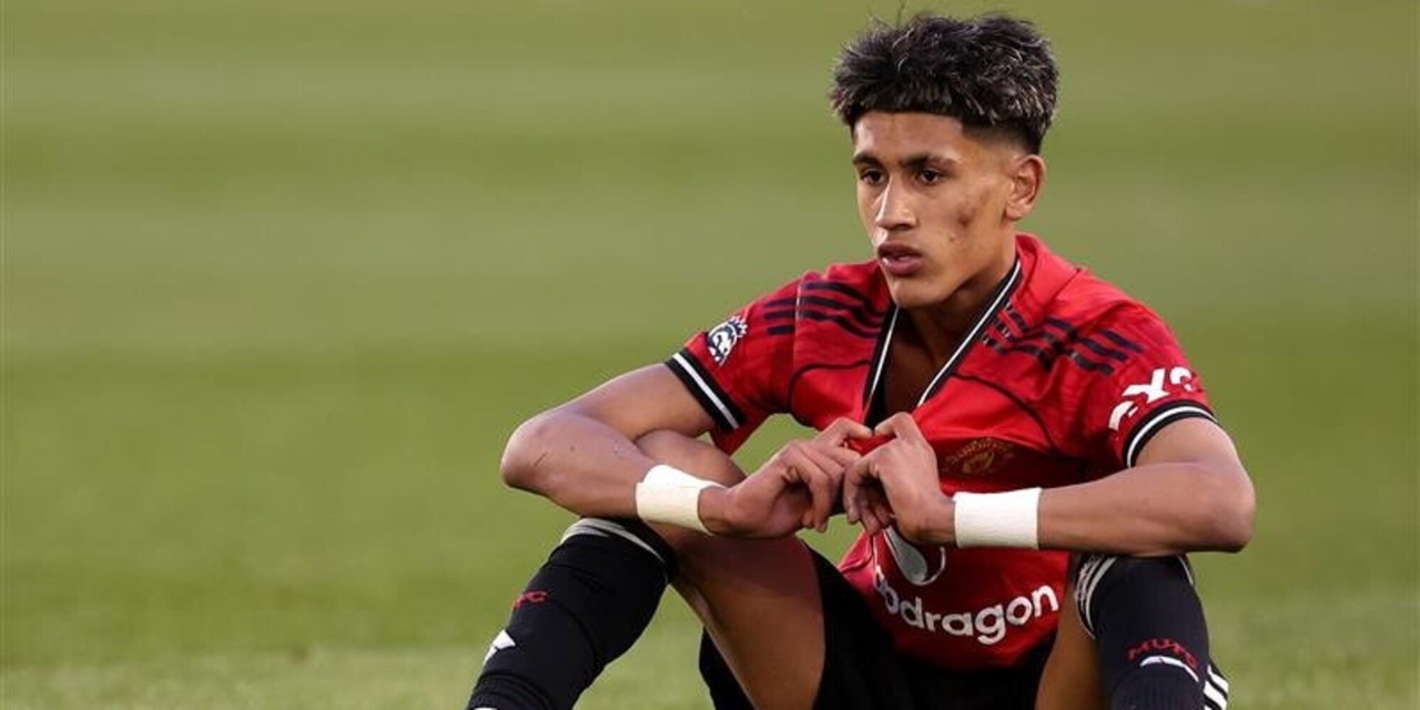 <p>A 15 anni vuole rescindere con lo United, le top d'Europa su di lui! Chi è JJ Gabriel</p>