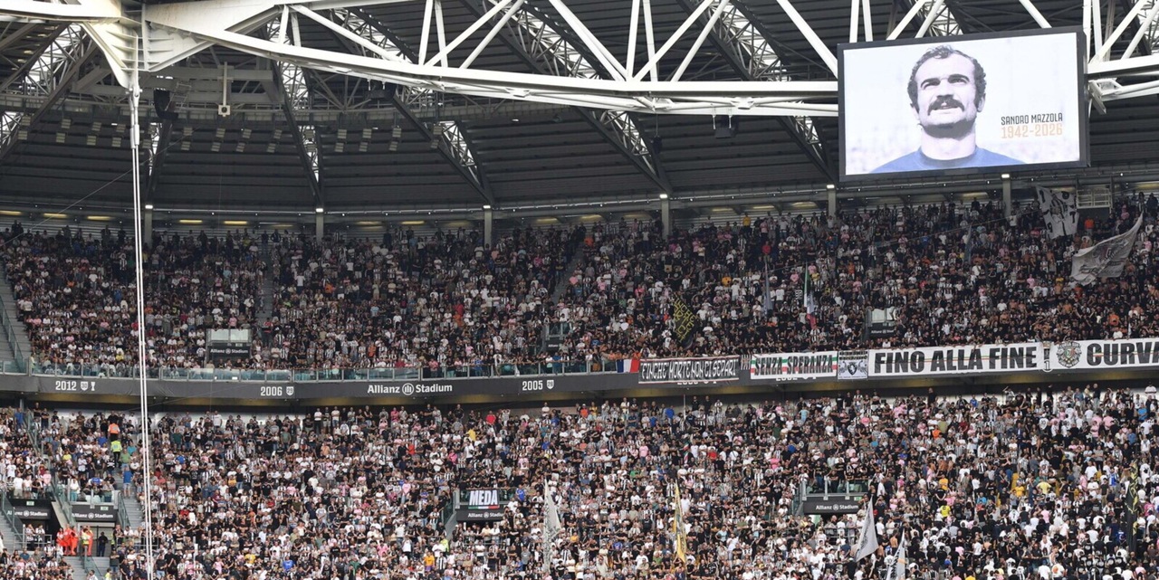 <p>La vedova Scirea: "Ultrà Juve, dispiace molto. Ricordo Firenze, mondo senza più rispetto"</p>