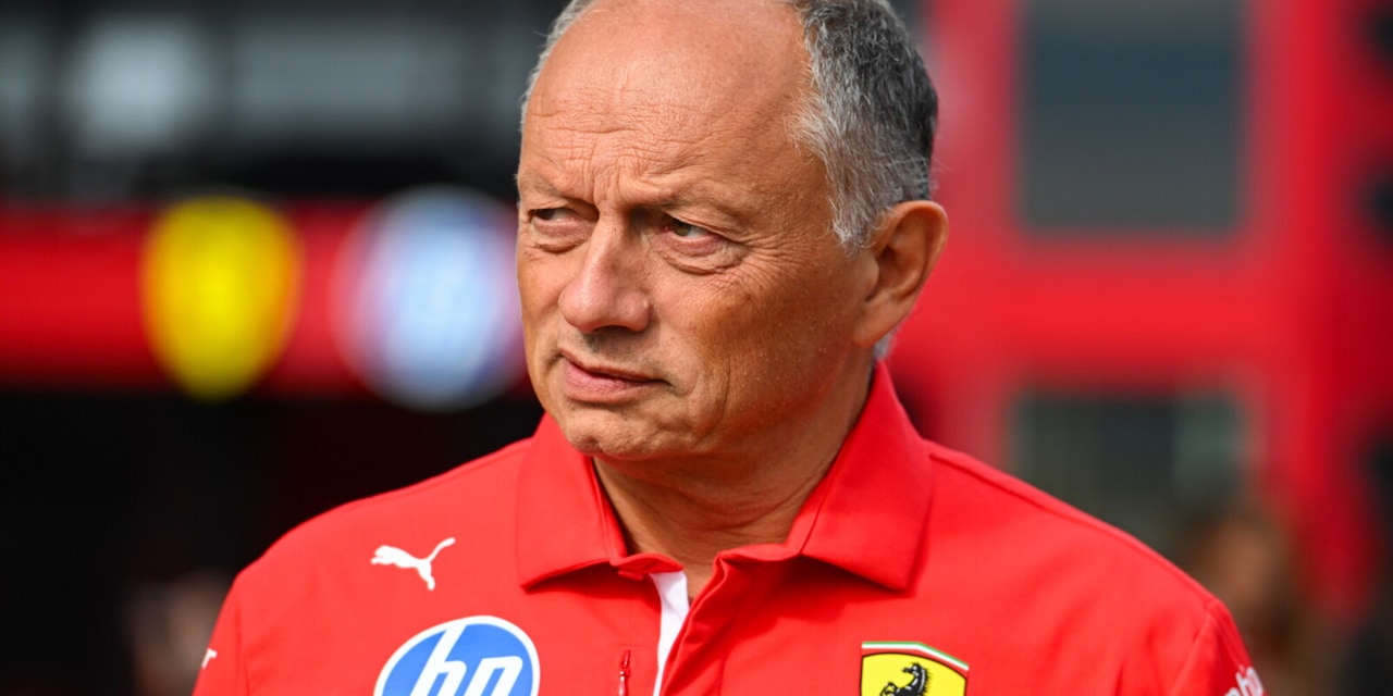 <p>Vasseur resta alla Ferrari: “Piena fiducia in lui e in tutto il suo team”</p>