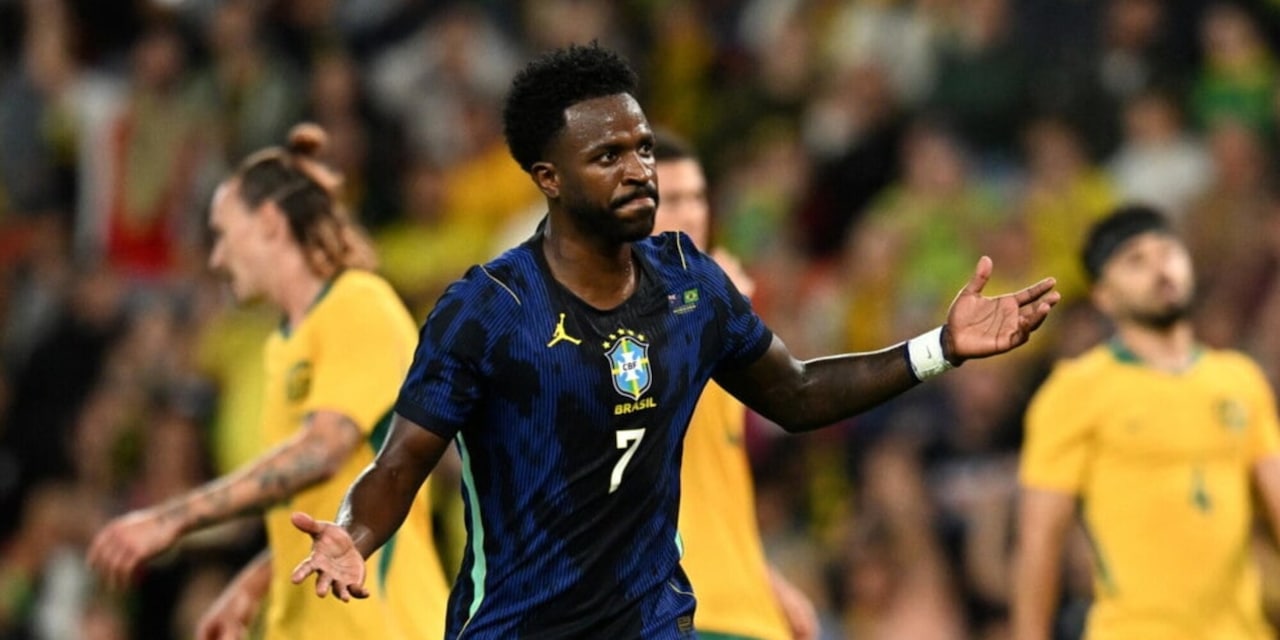 Brasile show, poker all’Australia: Raphinha e Vinicius gol, Douglas Luiz resta in panchina