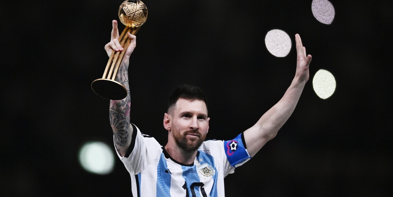 <p>Messi e il commovente addio all'Argentina: "Questa maglia è stata la mia vita. Me ne vado in pace"</p>