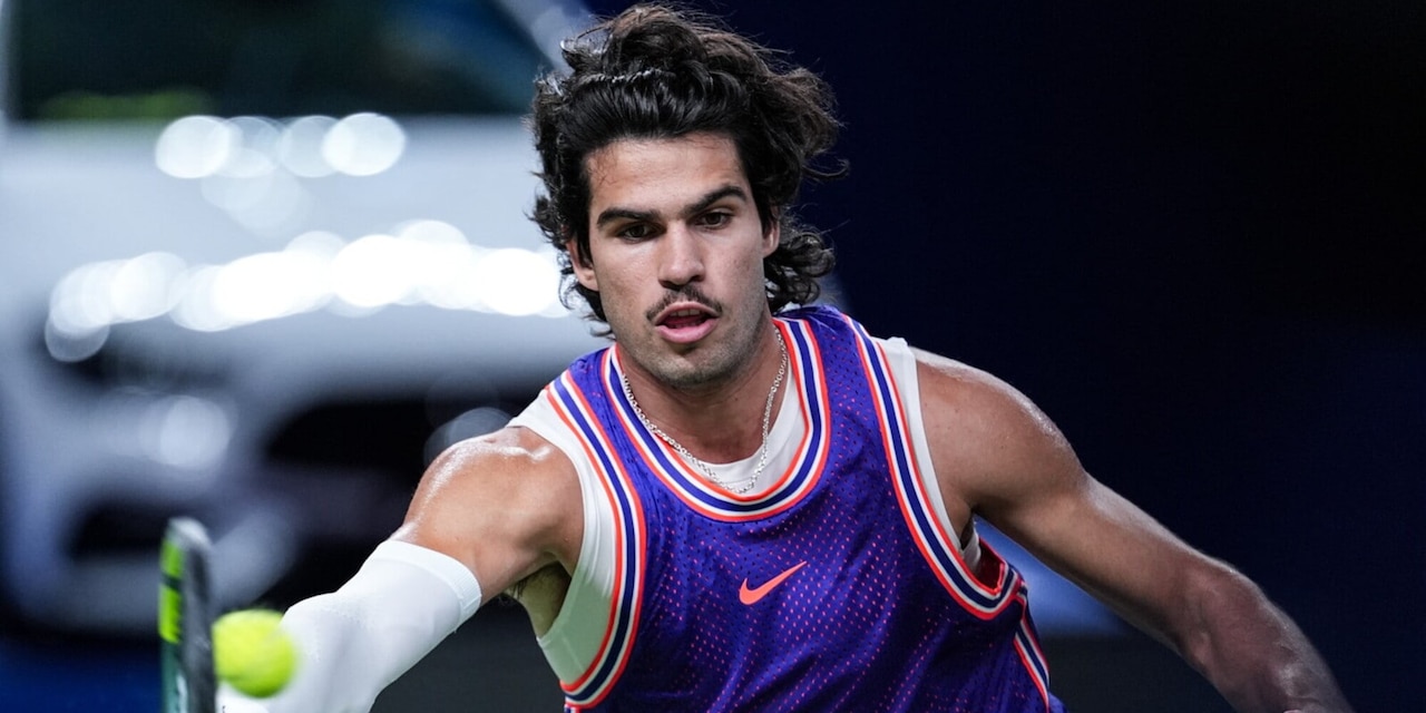 Alcaraz eliminato a Shanghai, vince Bergs. Zverev aritmeticamente numero 1 di fine anno: è ufficiale