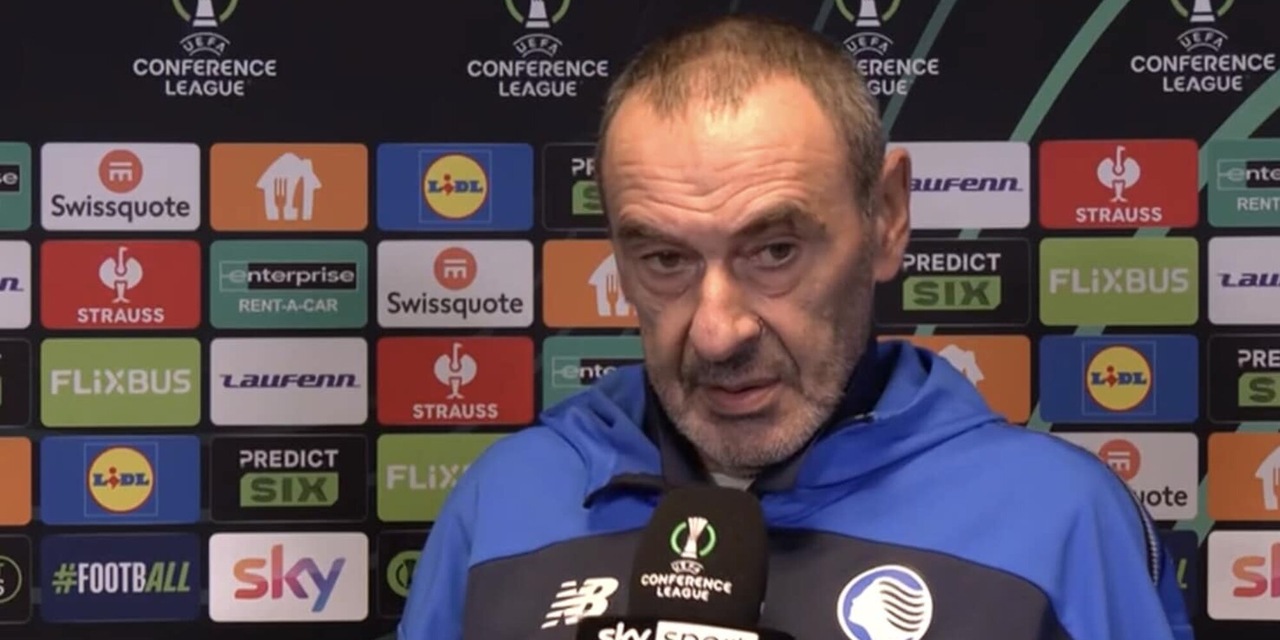 Sarri: "Partita europea, ma ci mancavano 4 centrali. Dispiace per i tifosi"